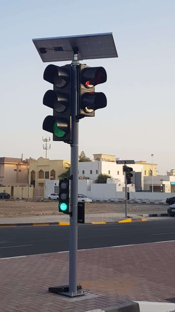Solar Traffic Pedestrian Signal with Push Button
