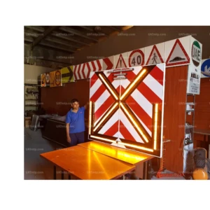 Traffic Arrow Signs Traffic Arrow Signs